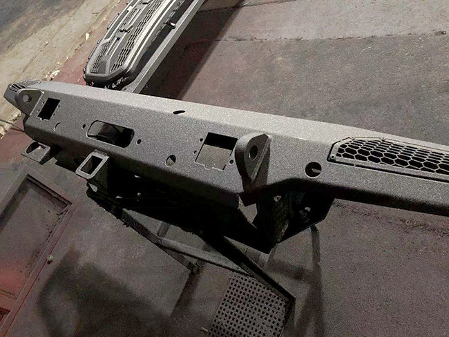 福特F150改装防护改装,定制喷涂香港和宝典宝典资料大全网站防爆装甲涂层,不怕剐蹭 香港和宝典宝典资料大全网站